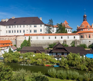 Státní hrad a zámek