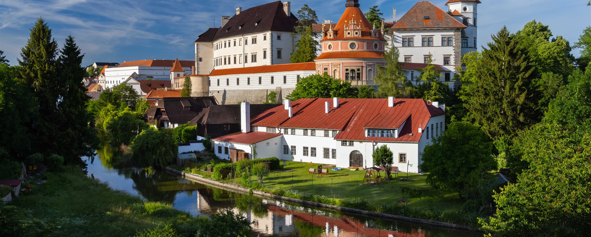 zámek vyhlídka Karlov